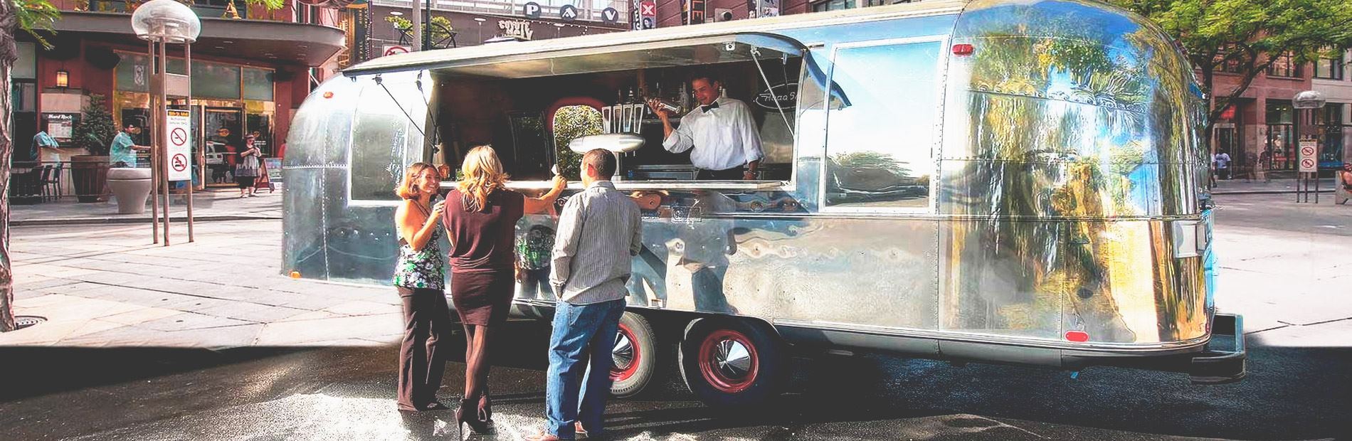 diseñadores y fabricantes de foodtrucks a medida en Tarragona