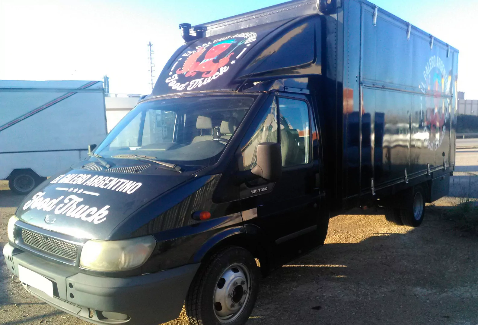 camion-food-truck-pulpo-1 food truck personalizado en tarragona