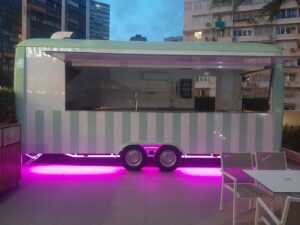 food truck AXEL en Benidorm para hotel princesa (1)