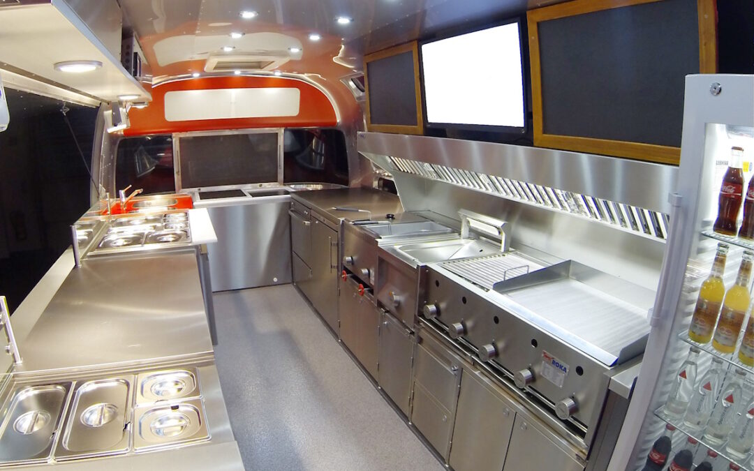 El diseño interior ergonómico: el factor invisible que define el éxito de tu food truck